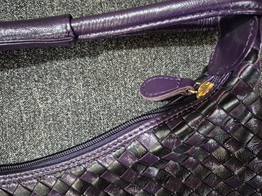 Lederer Woven Patent Leather Shoulder Bag image indicator(3)