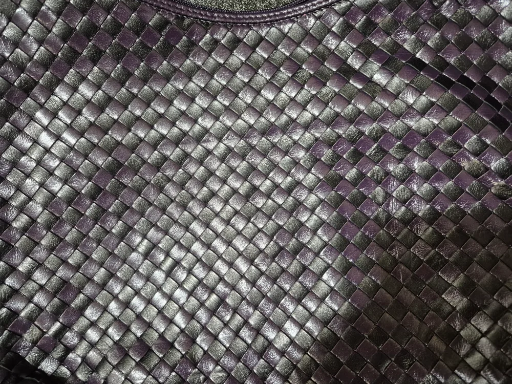 Lederer Woven Patent Leather Shoulder Bag image indicator(4)