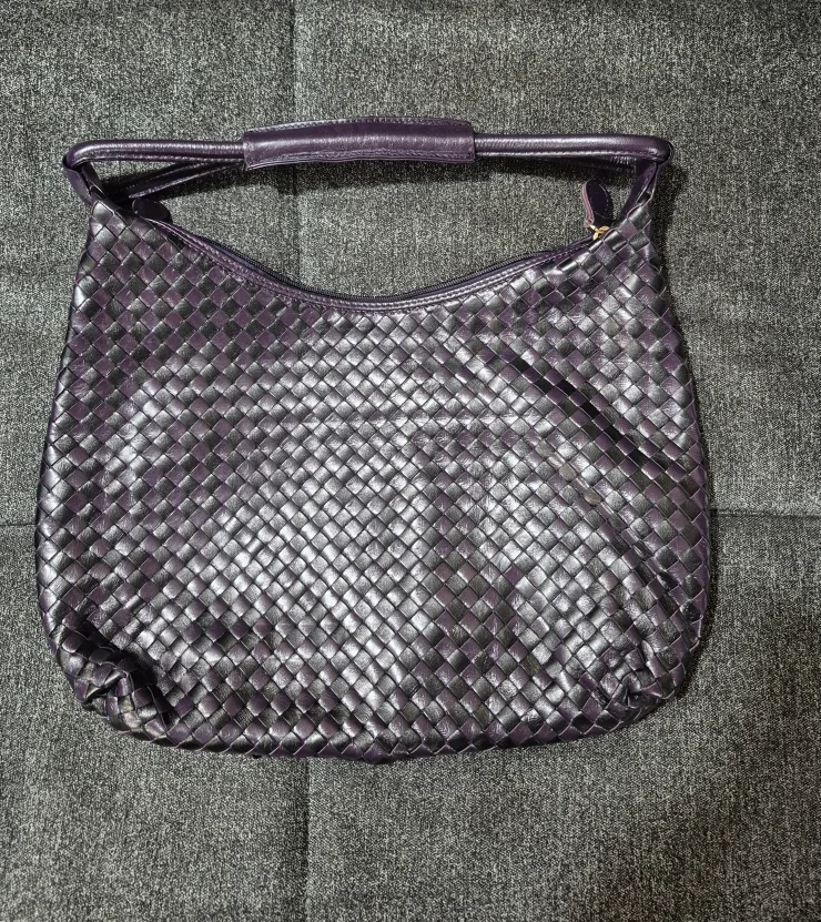 Lederer Woven Patent Leather Shoulder Bag image indicator(5)