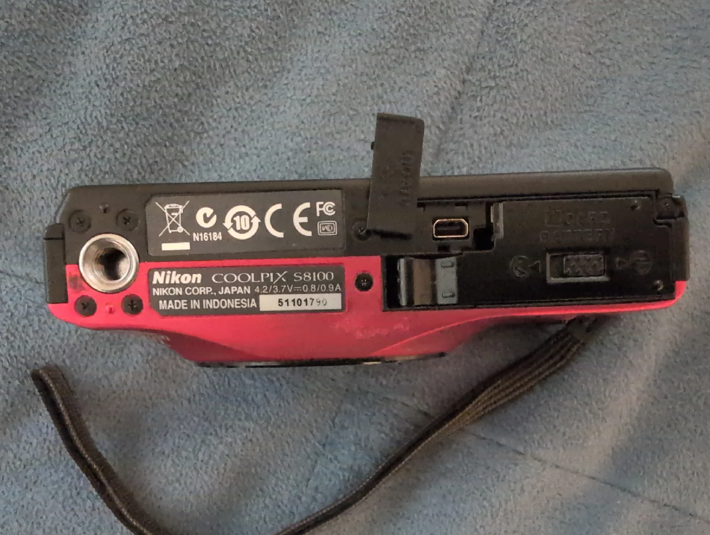 Nikon COOLPIX S8100 10x Wide Optical Zoom ED VR image indicator(5)