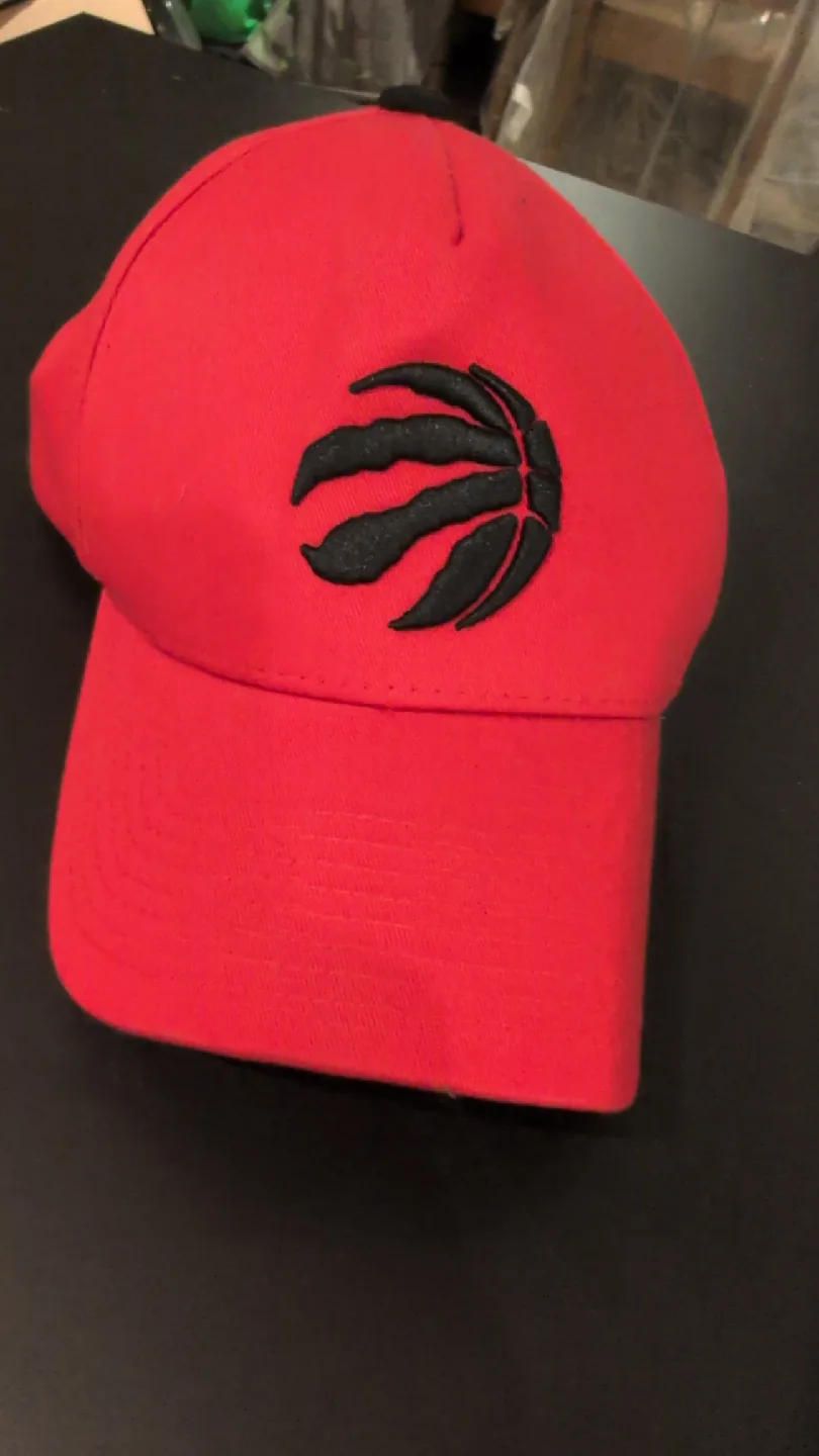 Toronto Raptors Baseball Cap - Red