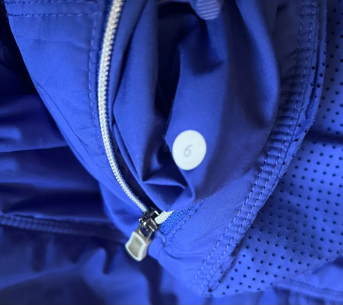 Lululemon Outward Bound Jacket image indicator(6)