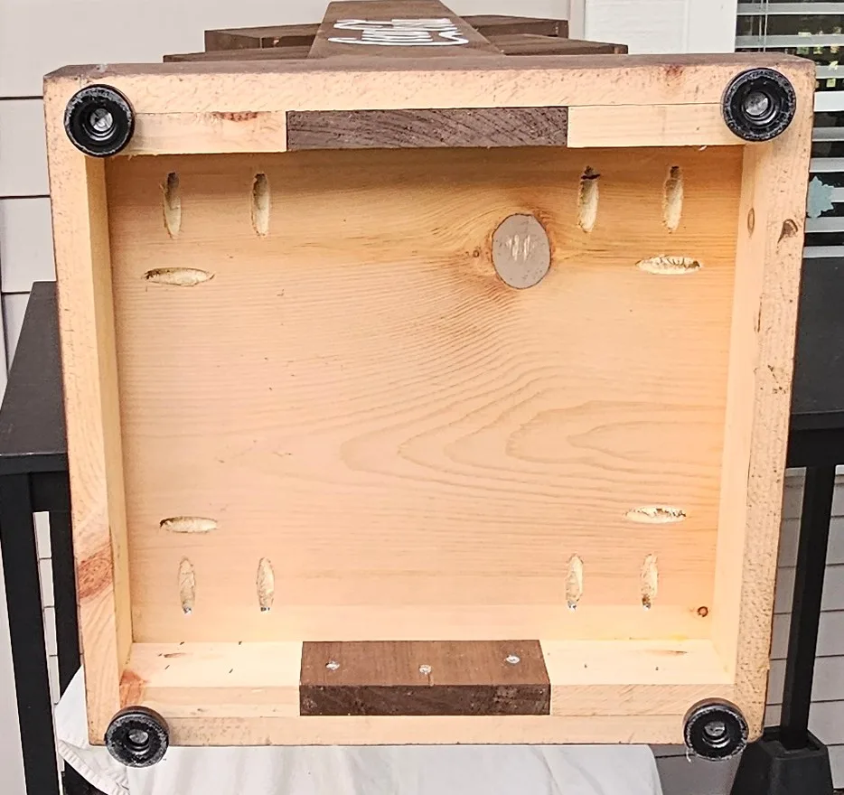 Coca Cola Wooden Display Case image indicator(4)