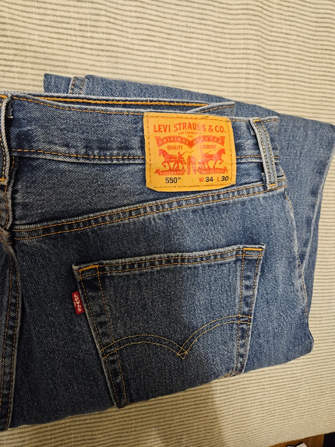 Levi's 550 Relaxed Fit jean thumbnail