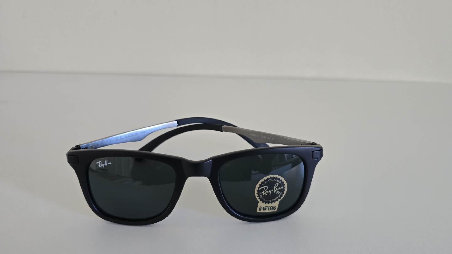 Ray-Ban Black Sunglasses - photo 5