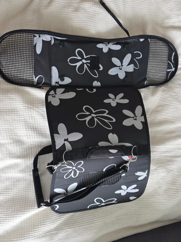 Zolux Pet Carrier - Black with Floral Design (15x9x9 in) image indicator(3)