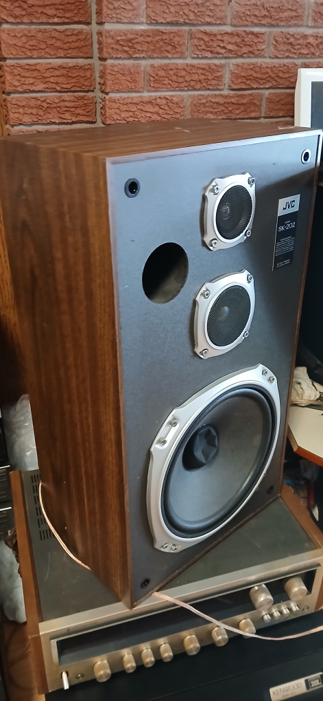 JVC SK-202 Speaker System - photo 2