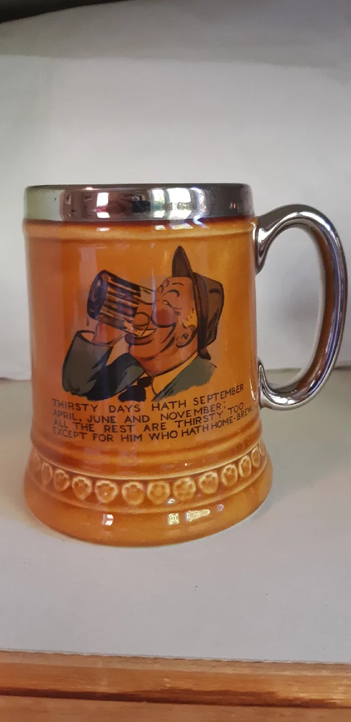4 Vintage British Beer Steins image indicator(2)