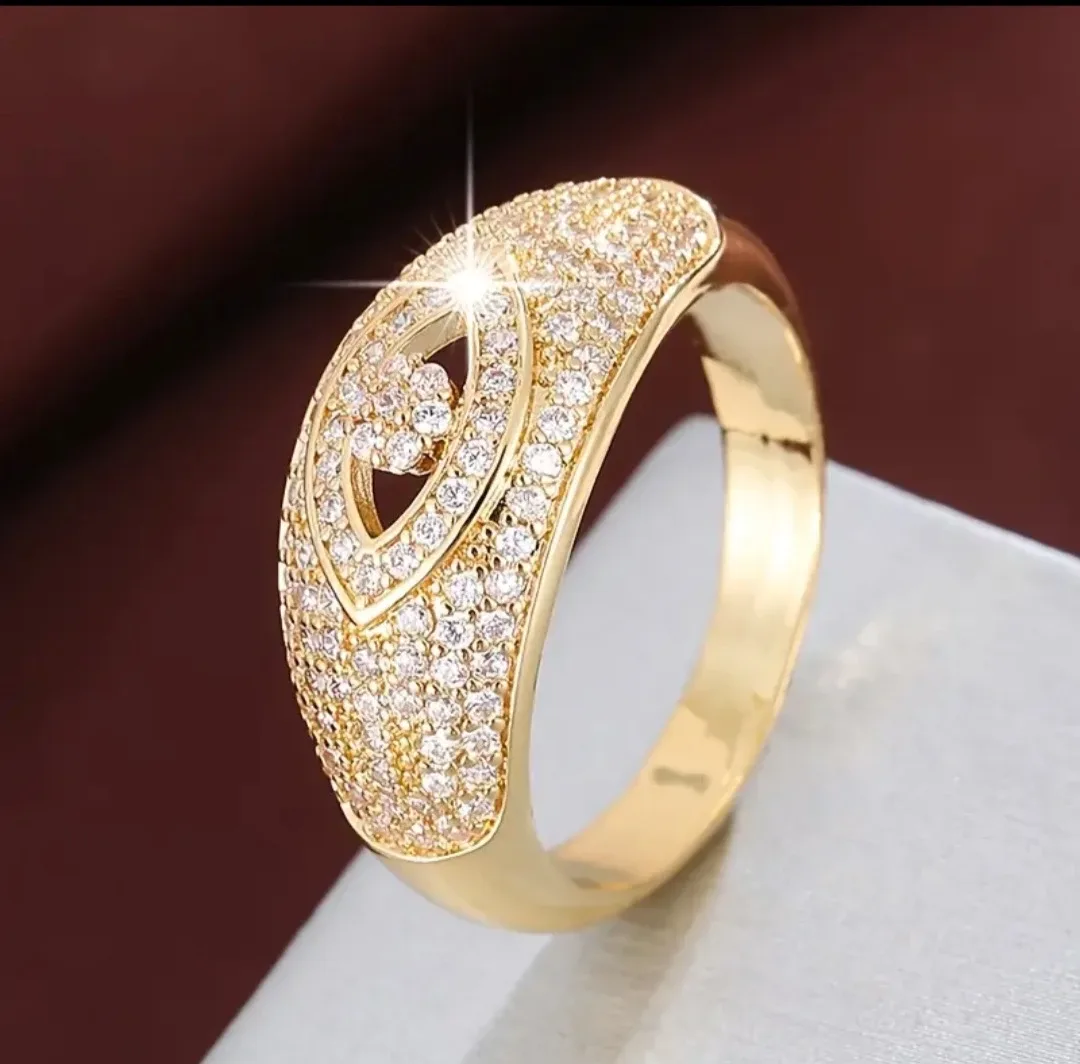 Gold Ring with Simulated Diamonds image indicator(4)