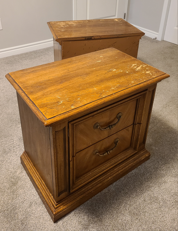 A Set of Maple Side Table with 2 Drawers - photo 2