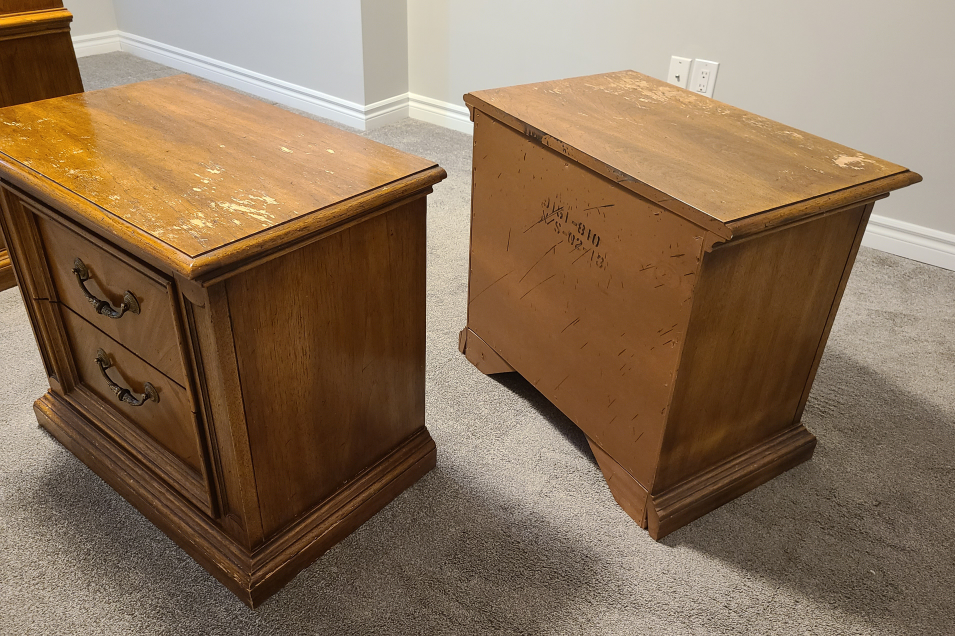 A Set of Maple Side Table with 2 Drawers - photo 3
