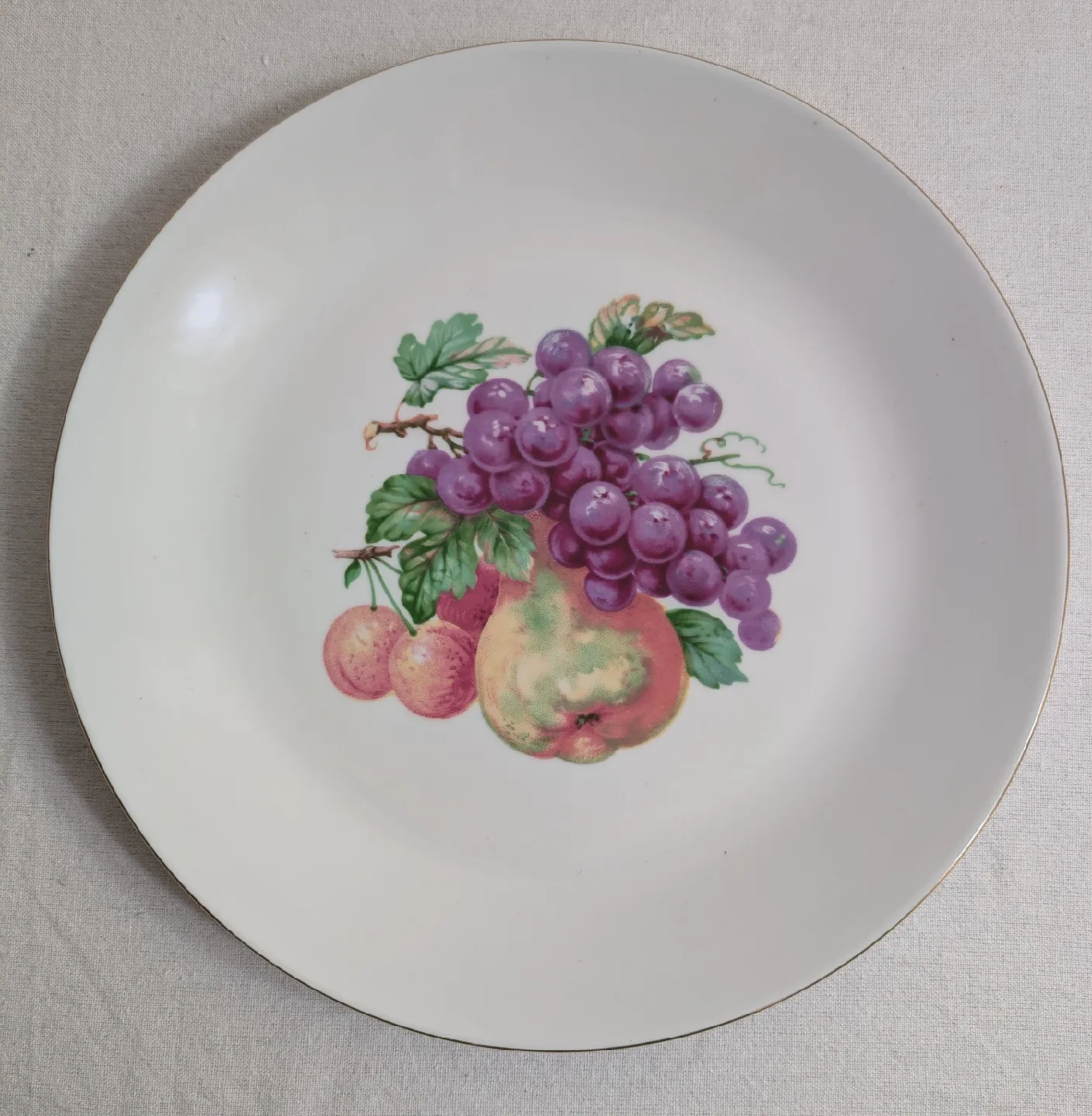 Bavaria Fruit Plate - 11.5 inch 🧡 image indicator(3)