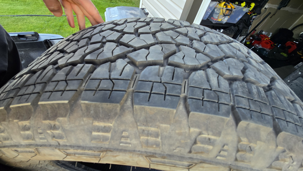 Goodyear Wrangler TrailRunner AT 275/60R20 Tires - Set of 4