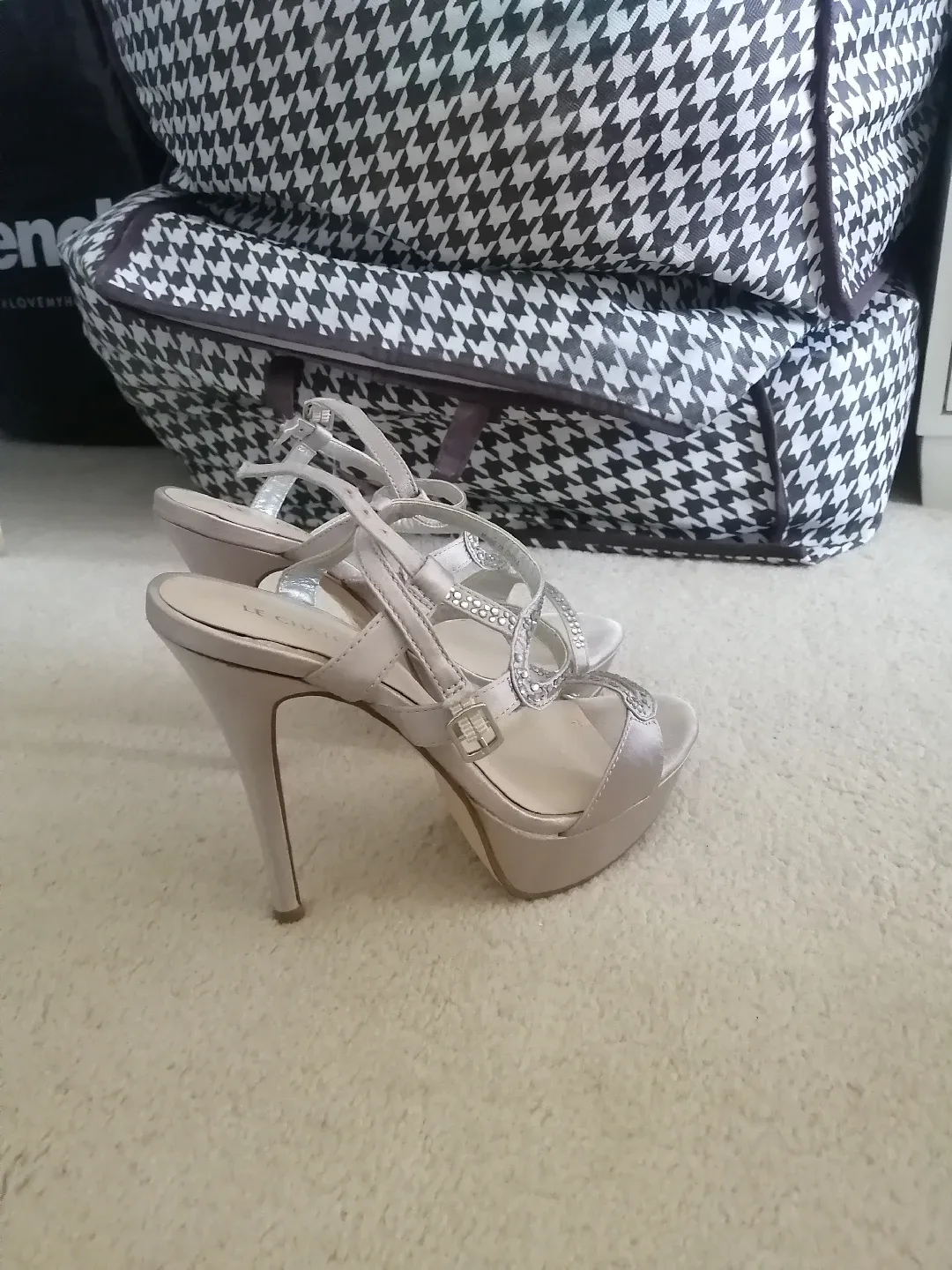 High Heeled Sandals thumbnail