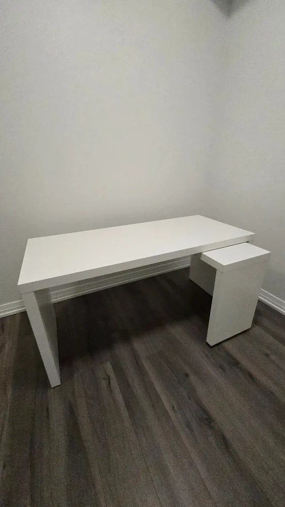 White Desk Ikea image indicator(6)