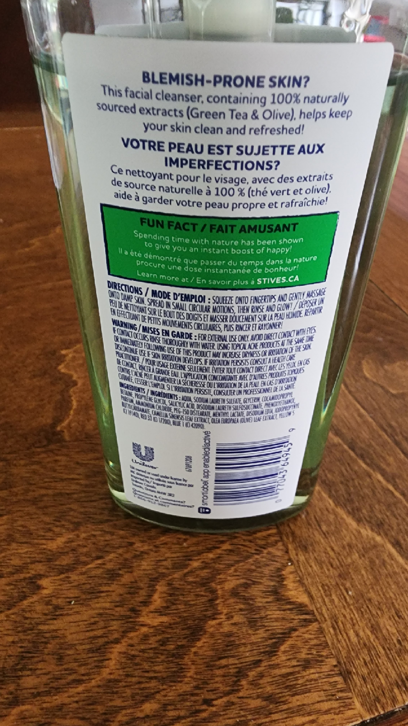 St. Ives Clarifying Green Tea Cleanser - 200ml - photo 3