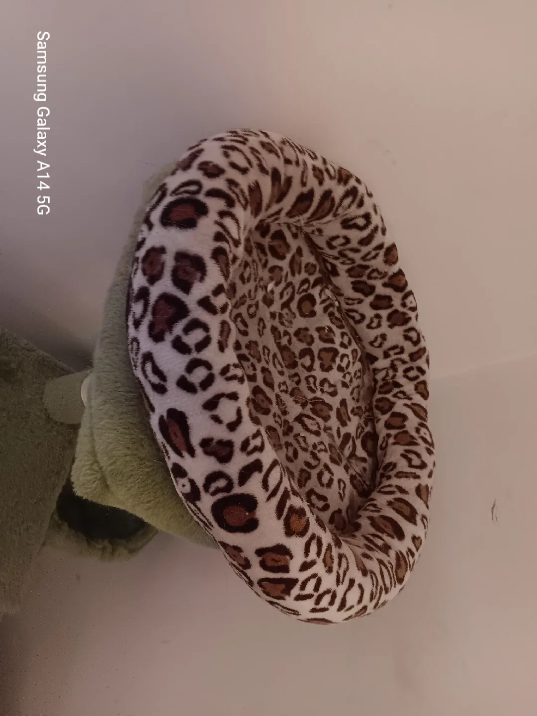 Leopard Print Pet Bed thumbnail