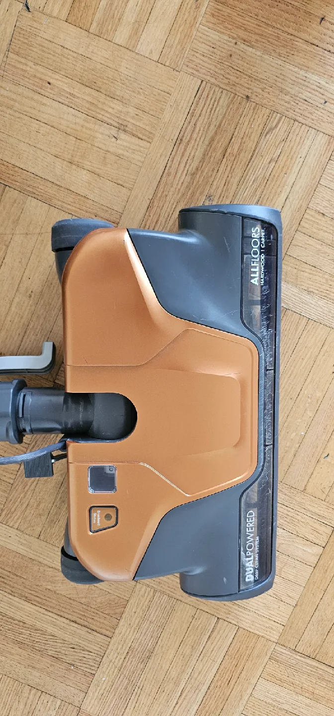 Kenmore AllergenSeal 400 Series Vacuum image indicator(4)