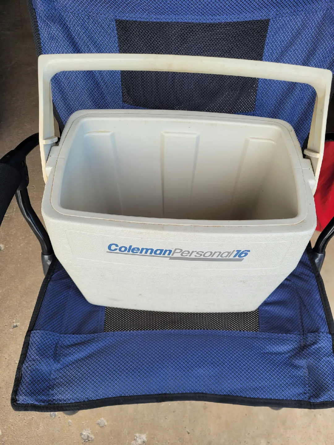 Coleman Personal 16 Cooler image indicator(3)