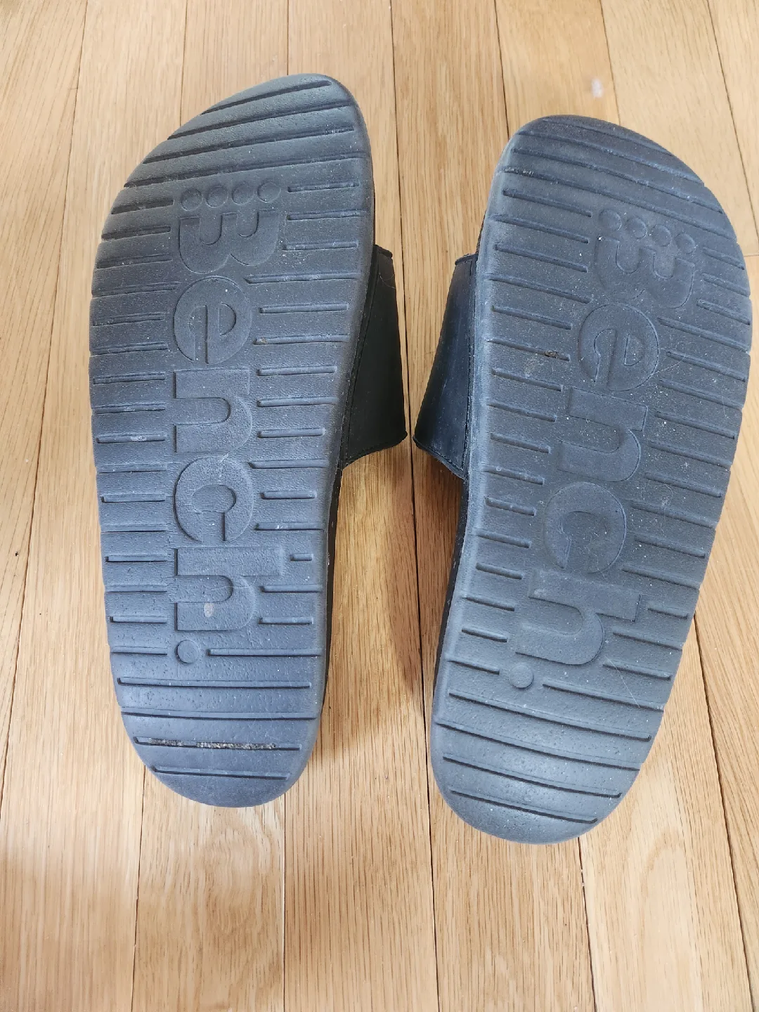 Bench Slides - Size 8 men's / 10 women's image indicator(3)