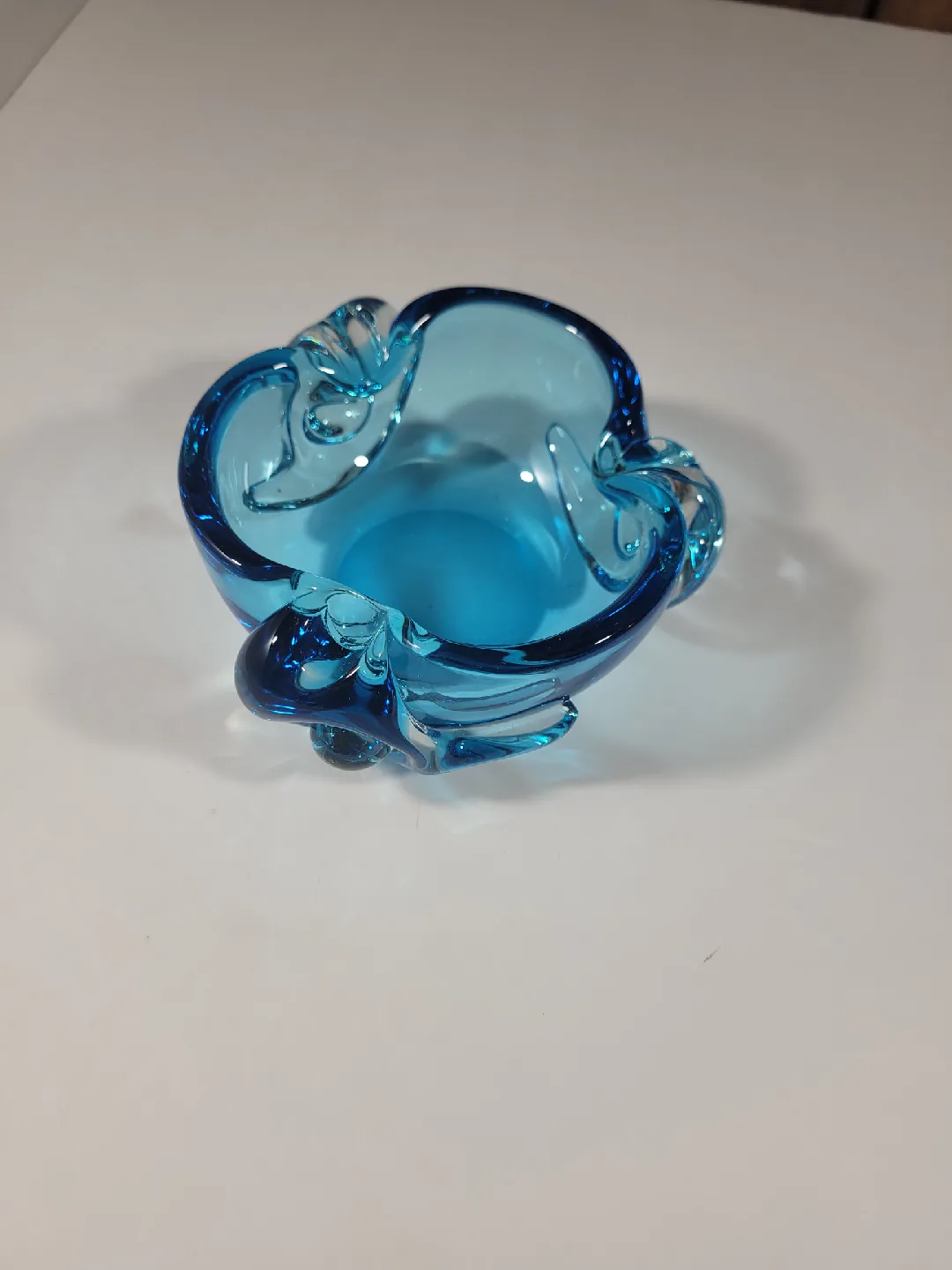 Blue Glass Ashtray image indicator(2)