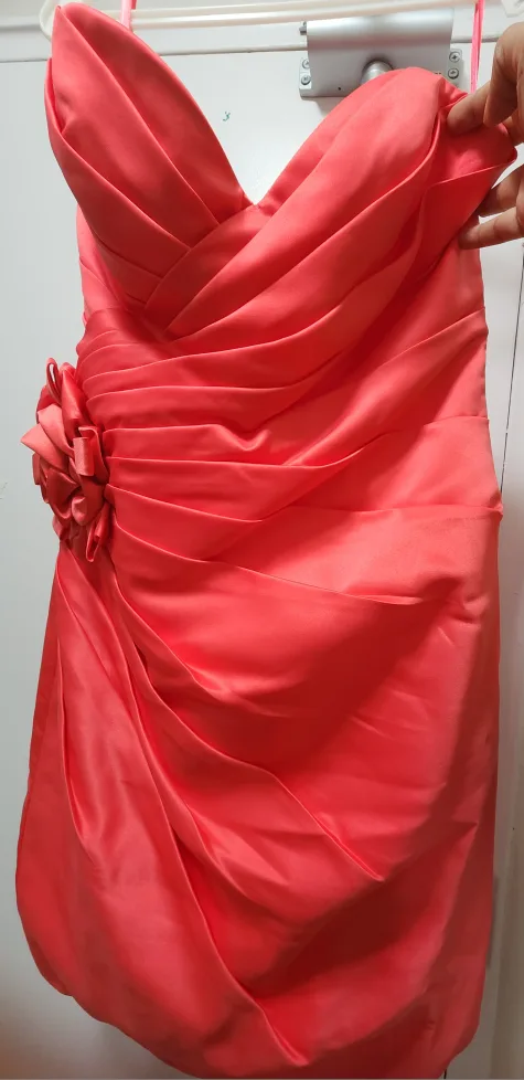 Allure Bridals Bridesmaids Dress - Size 8 thumbnail