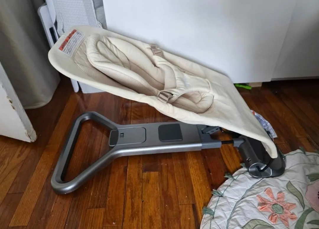 Ergobaby Evolve Bouncer - Cream image indicator(2)