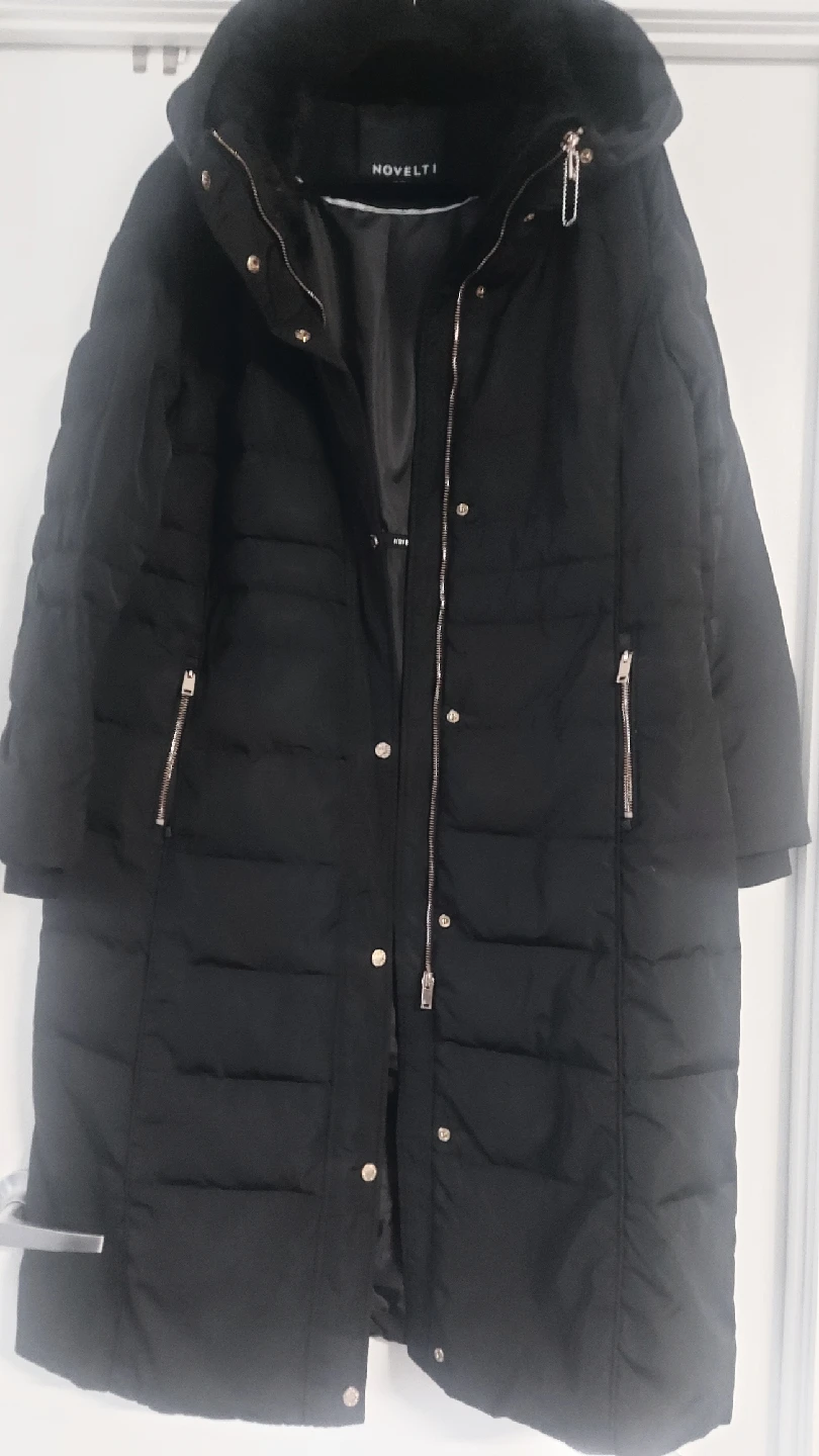 Novelti Black Puffer Coat - Size XL - photo 3