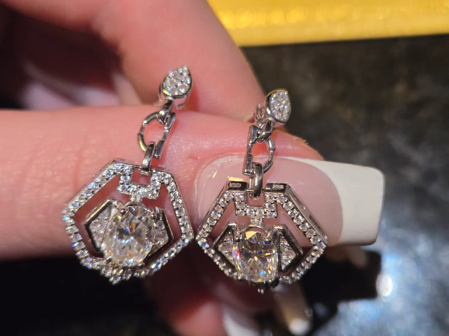 GRA 2.0CT Solid sterling silver Moissanite Diamond Earrings image indicator(8)