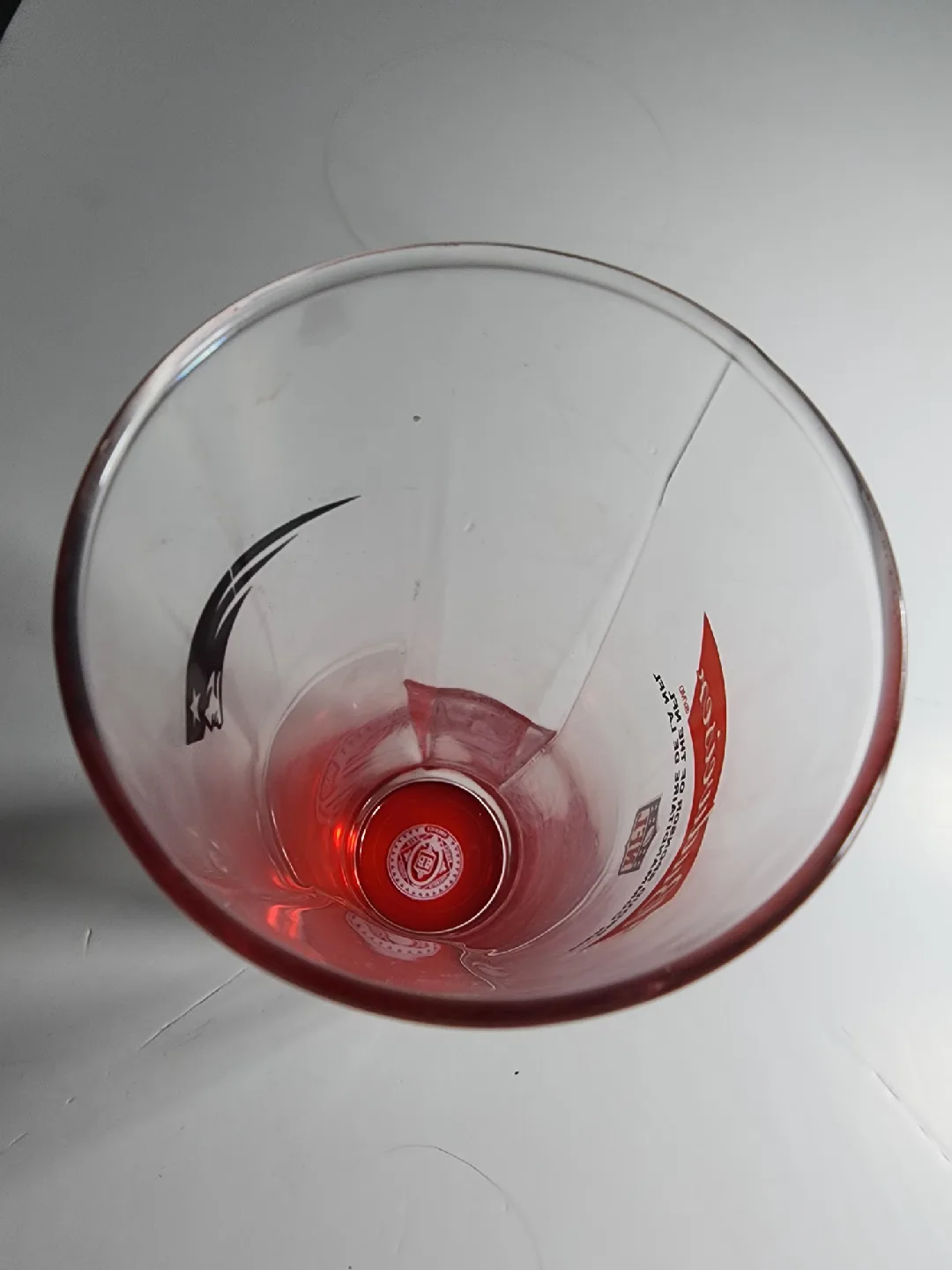 Budweiser NFL Patriots Pint Glass image indicator(8)