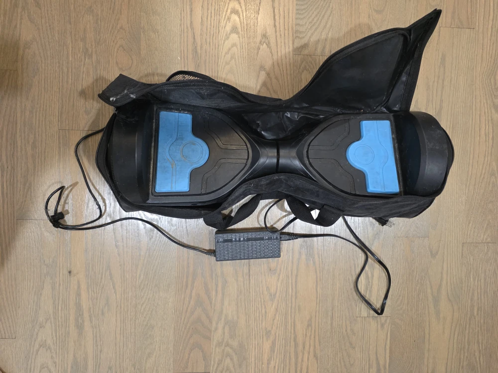 Hoverboard with Charger and Bag