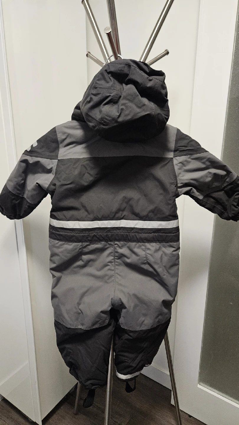 H&M Sport Snowsuit - Size 2-3Y - photo 2