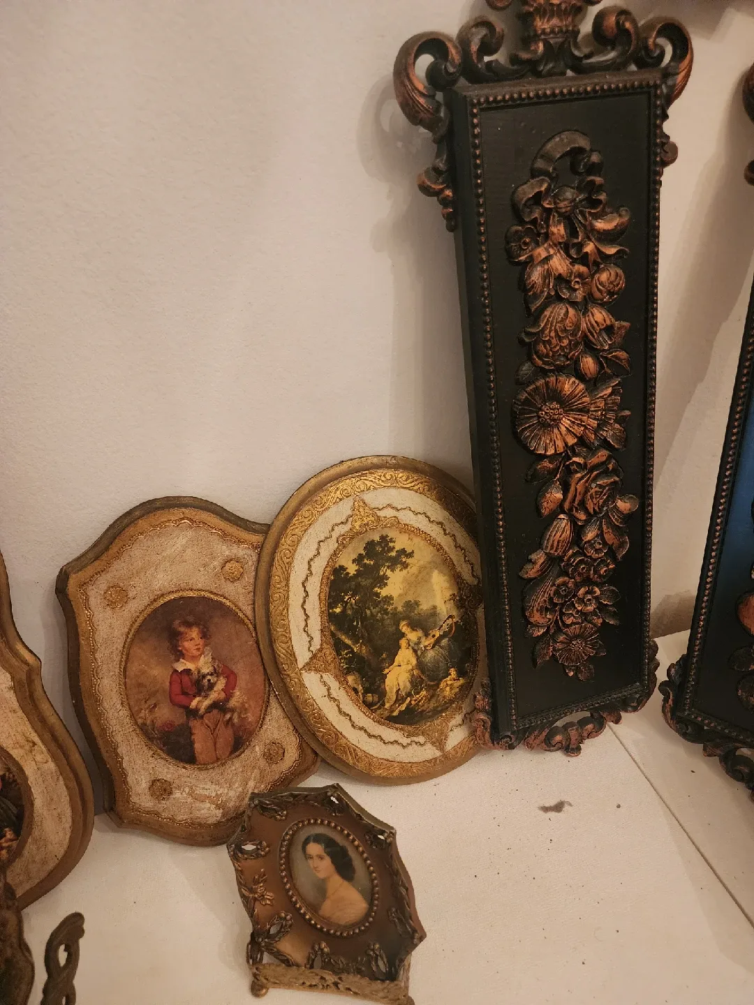 Vintage Decorative Frames all those pieces for $50 image indicator(4)