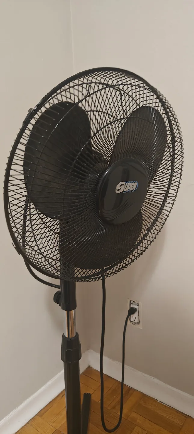 Super Stand Fan - Black image indicator(2)