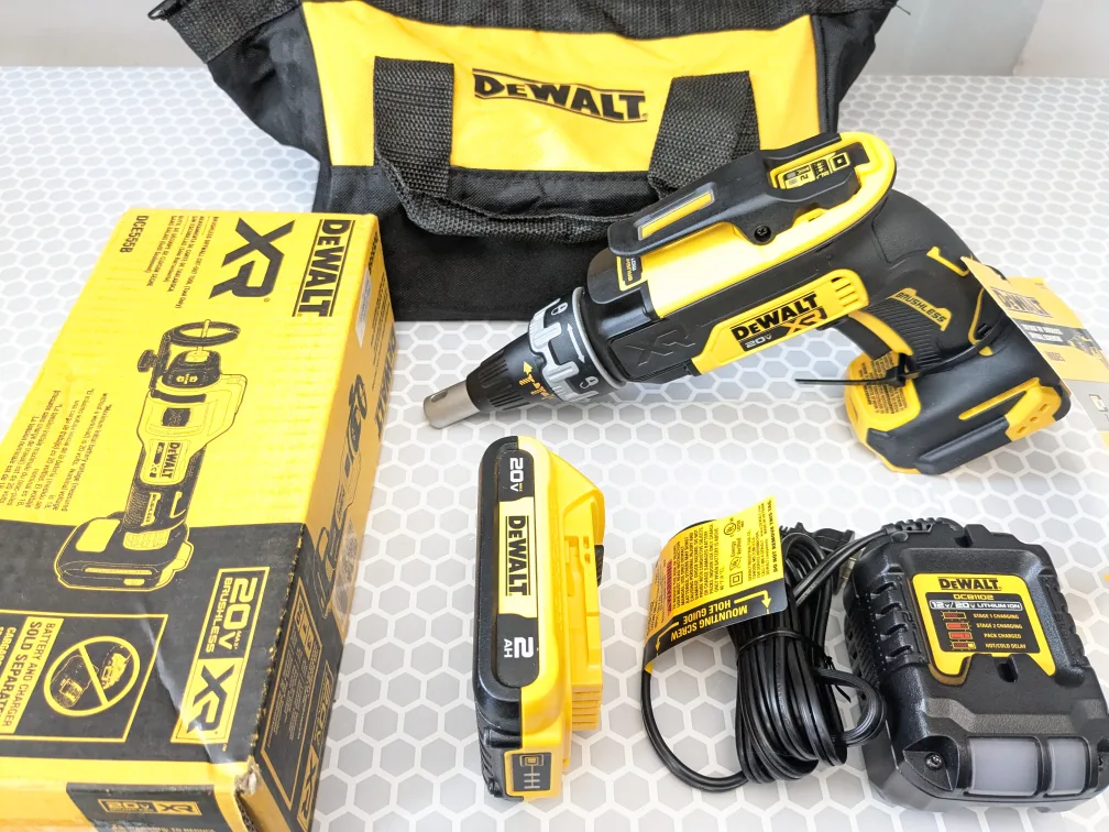 20V Max DeWalt XR Drywall Screw Gun + Cut Off Tool Combo image indicator(4)