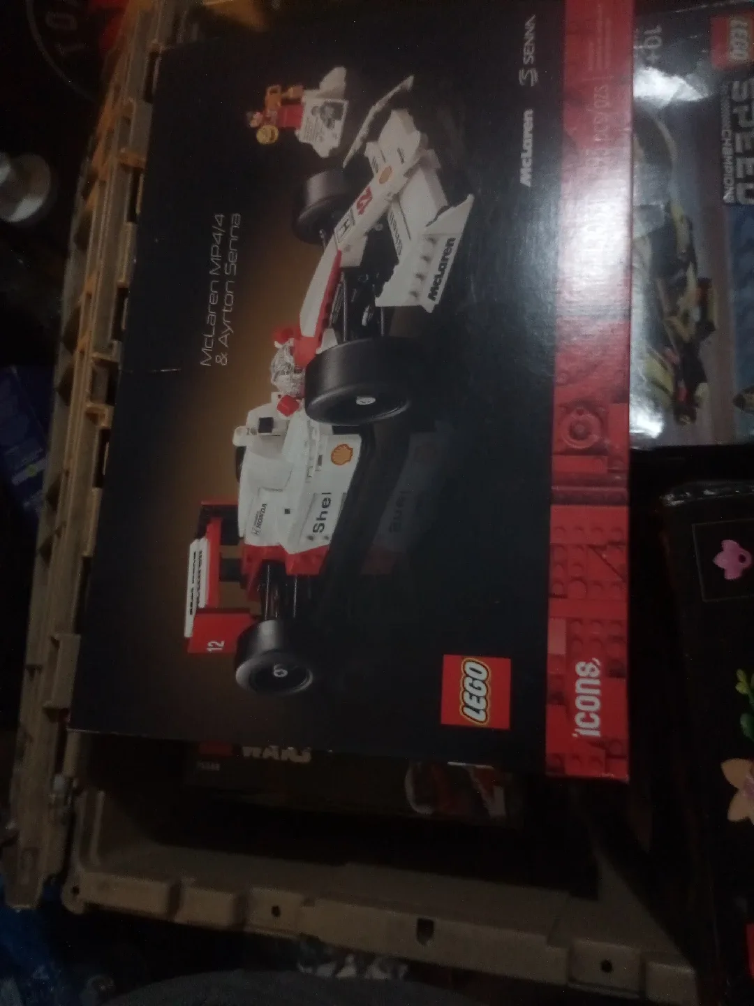 New LEGO Star Wars Jango Fett's Starship 75433 image indicator(5)