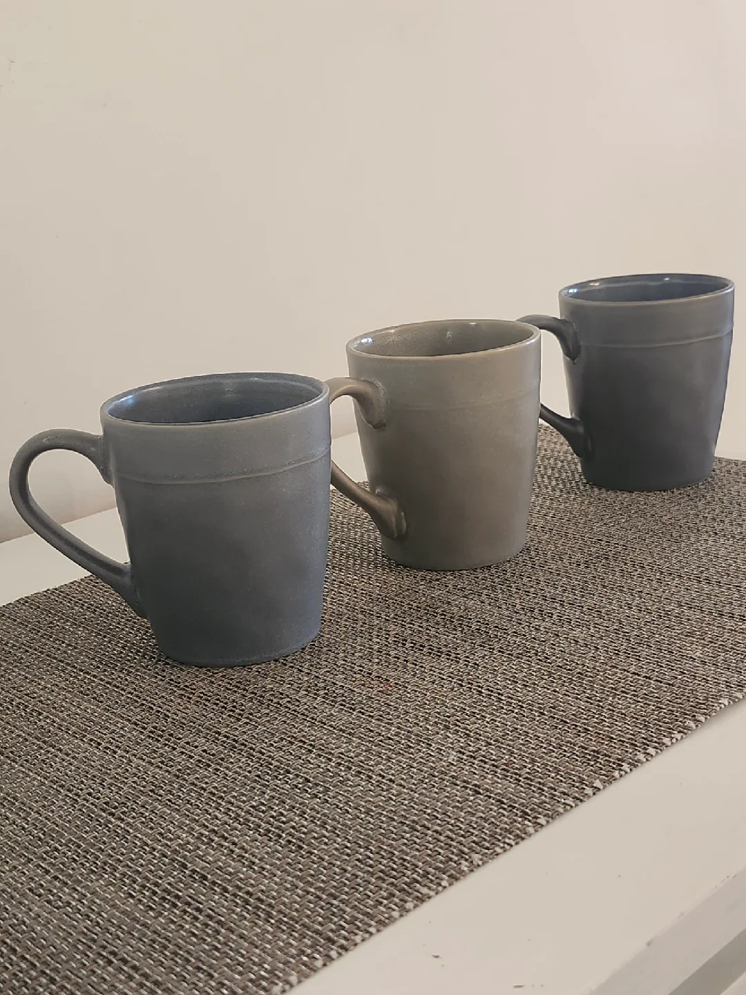 CasaModena Stoneware Mugs - Set of 3 thumbnail