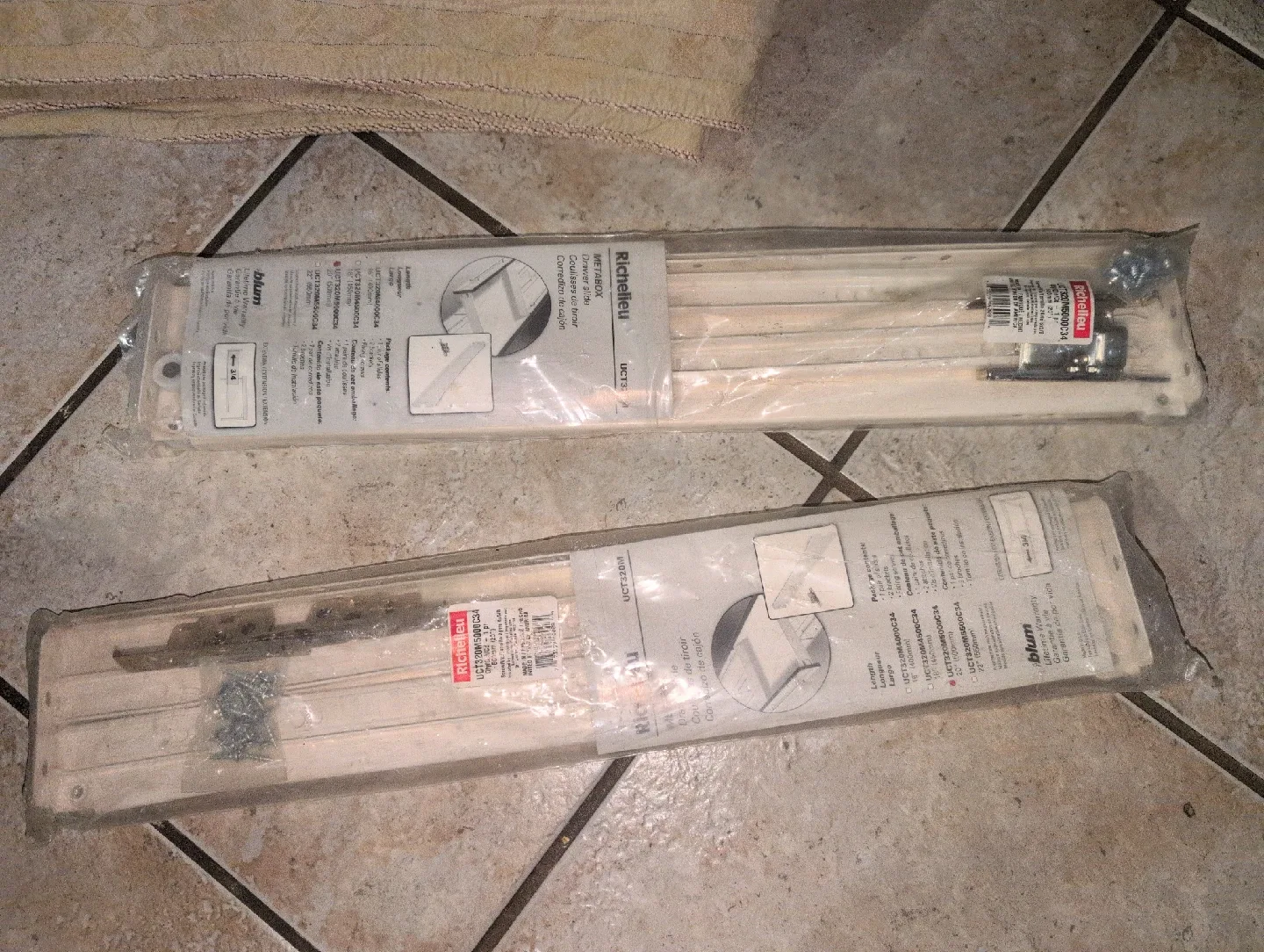 Richelieu METABOX Drawer Slides 16" (400mm) - NEW