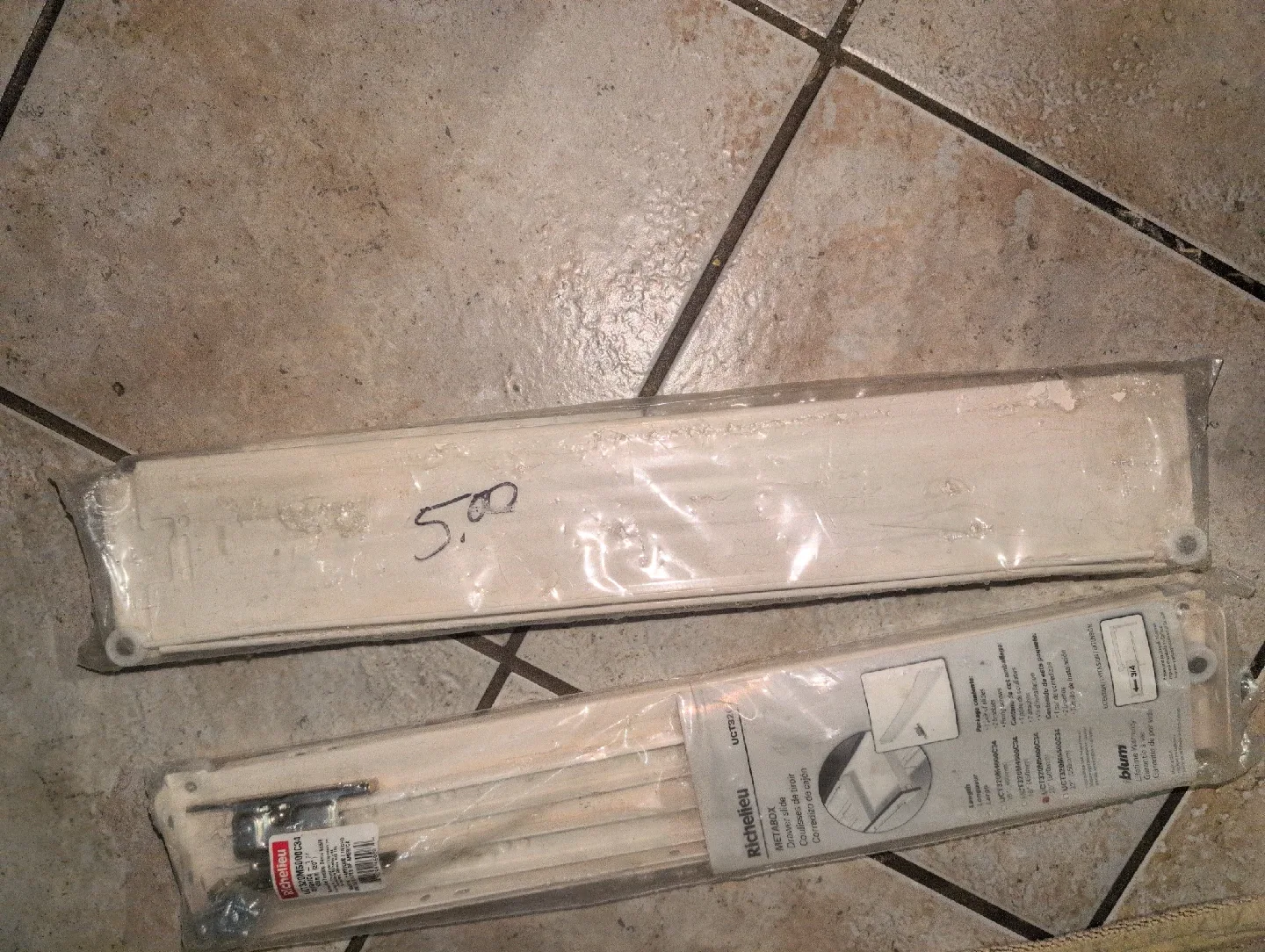 Richelieu METABOX Drawer Slides 16" (400mm) - NEW image indicator(2)