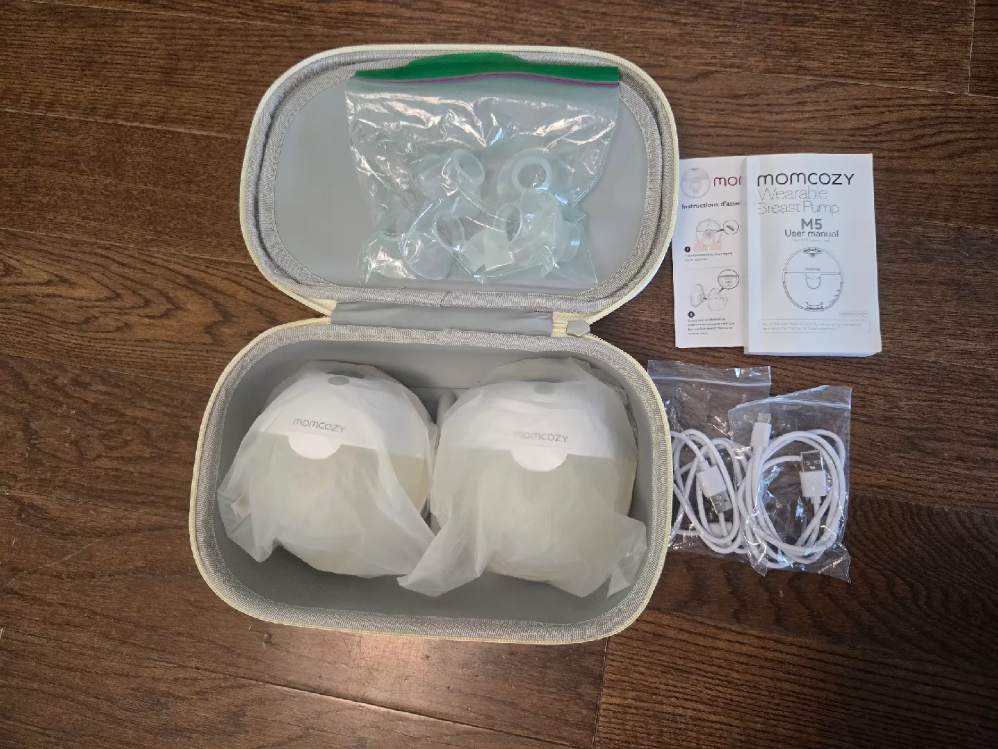 Momcozy M5 Wearable Breast Pump thumbnail