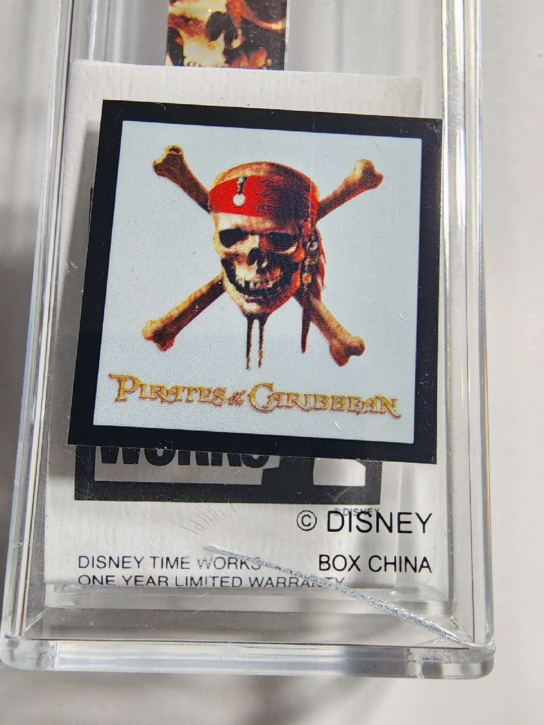 Disney Pirates of the Caribbean new Watch in original case - photo 2