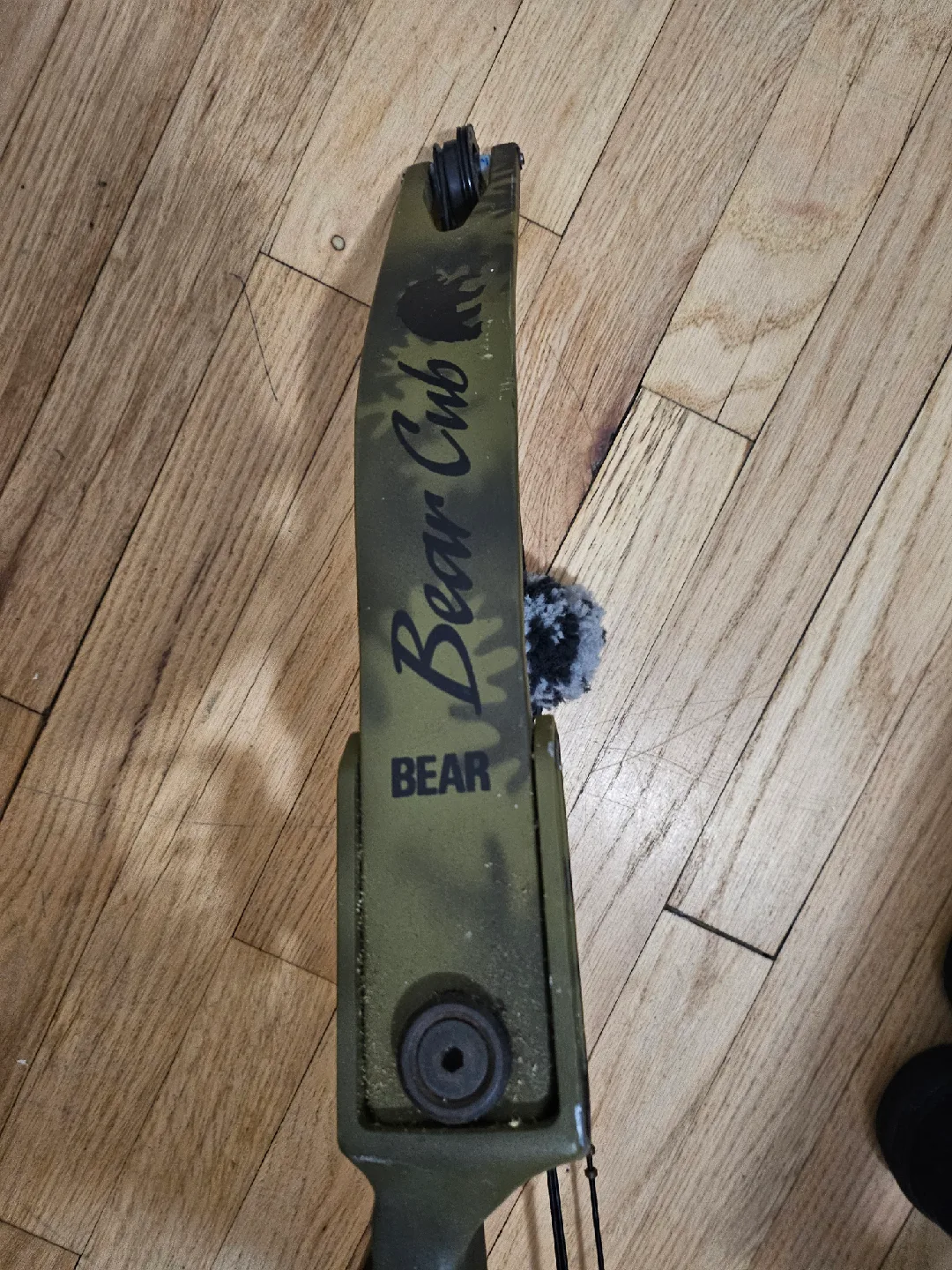 Bear Cub Compound Bow image indicator(3)