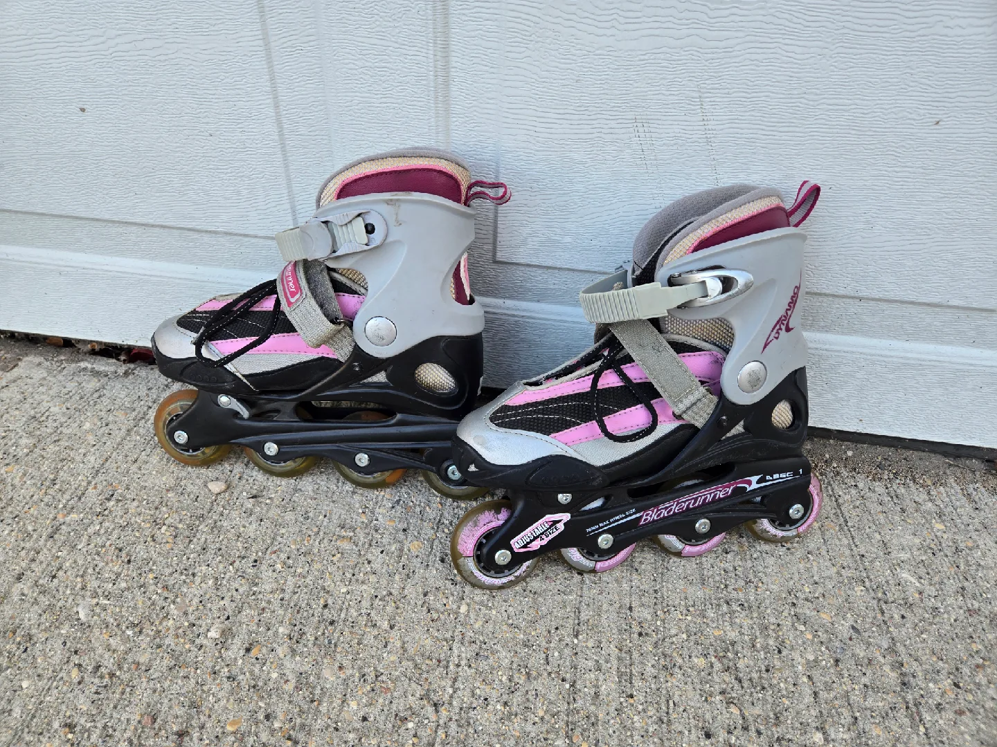 Bladerunner Dynamo Inline Skates Girls Size 4-7 image indicator(2)