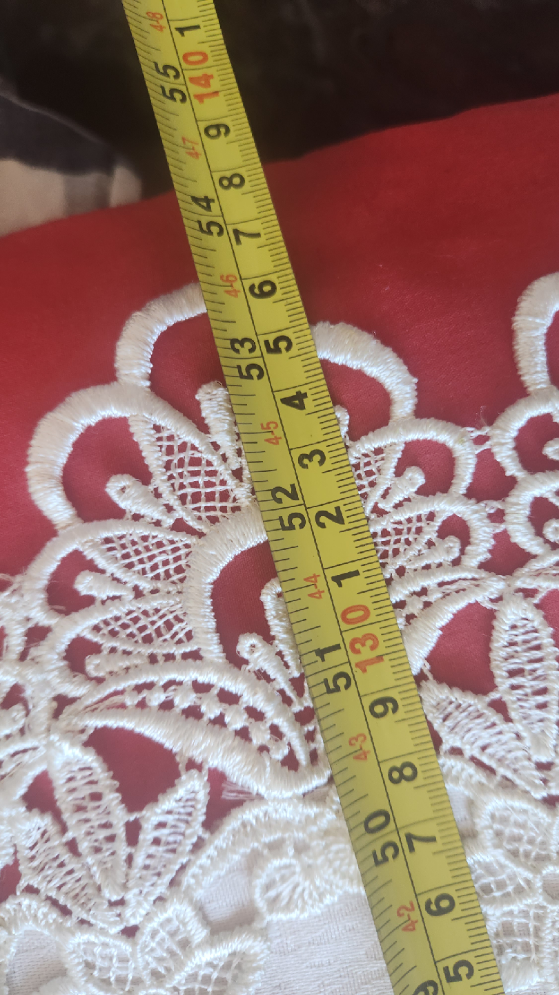 Handmade Lace Table Runner - 130cm Long - photo 3