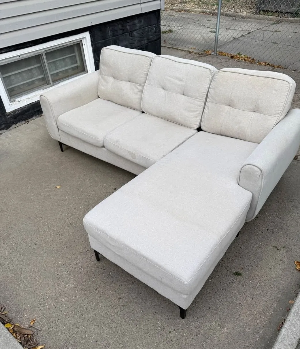 Sectional Sofa free delivery image indicator(2)