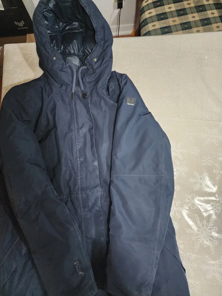 Helly Hansen Winter Jacket - Size S image indicator(2)