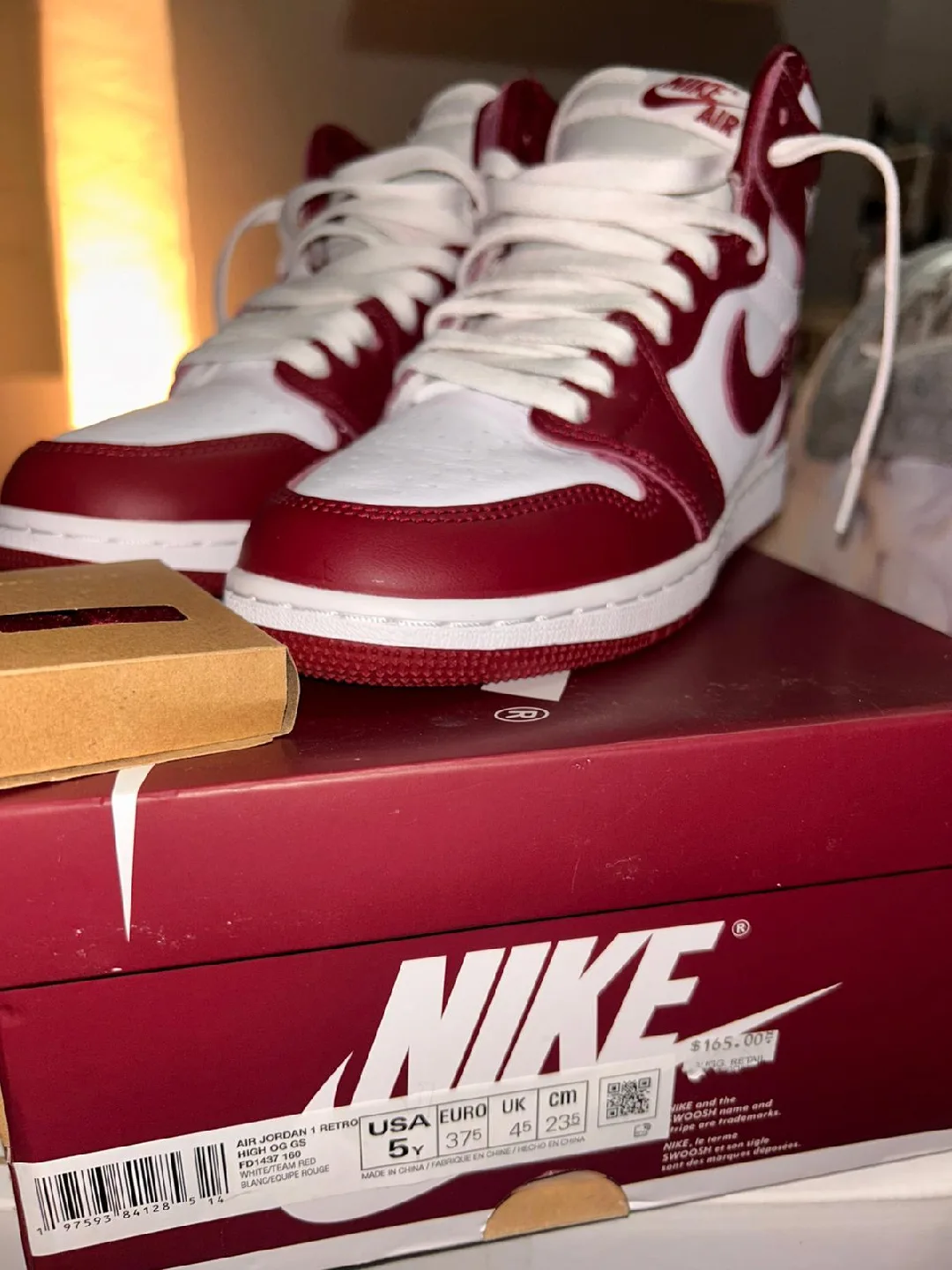 Nike Air Jordan 1 Retro High OG GS Red image indicator(4)