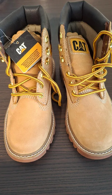 Brand New Caterpillar (CAT) Boots - Women US size 7 / EU size 38 image indicator(3)