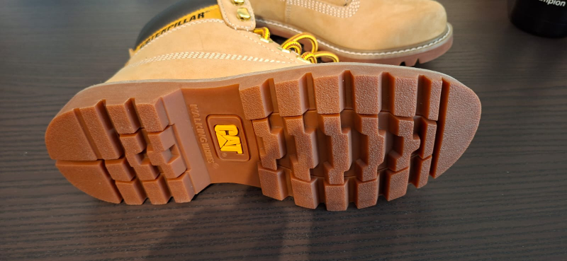 Brand New Caterpillar (CAT) Boots - Women US size 7 / EU size 38 - photo 5