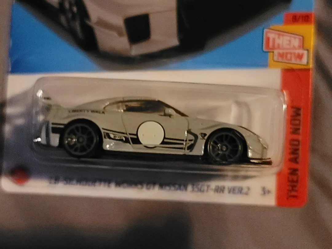 New Hot Wheels LB-Silhouette Works GT Nissan 35GT-RR Ver.2 image indicator(2)